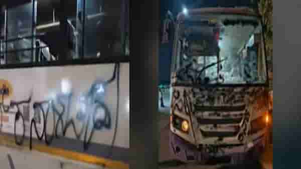 ST Bus Attack : कर्नाटकात महाराष्ट्राच्या एसटी बसवर हल्ला, चालकाला काळं फासून मारहाण