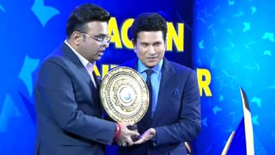 बीसीसीआयकडून सचिन तेंडुलकरचा जीवनगौरव पुरस्काराने सन्मान, बुमराह-मंधानाचा सर्वोत्तम क्रिकेटपटू म्हणून गौरव