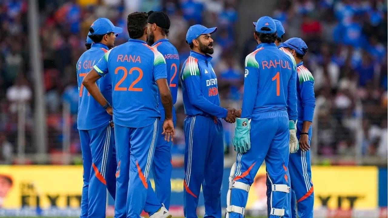 टीम इंडियाच्या एका खेळाडूमुळे बीसीसीआयचं लाखो रुपयांचं नुकसान, खर्च पाहून घेतला कठोर निर्णय टीम इंडियाच्या एका खेळाडूमुळे बीसीसीआयचं लाखो रुपयांचं नुकसान, खर्च पाहून घेतला कठोर निर्णय