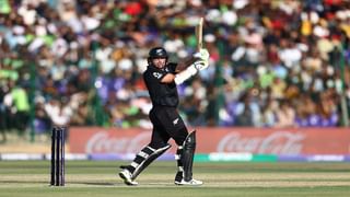 PAK vs NZ : विल यंग-टॉम लॅथमची शतकी खेळी, गोलंदाजांची जोरदार धुलाई, पाकिस्तानसमोर 321 धावांचं आव्हान