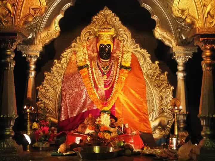 तुळजा भवानी मातेच्या मूर्तीची जागा हलविणार ? काय आहेत घडामोडी तुळजा भवानी मातेच्या मूर्तीची जागा हलविणार ? काय आहेत घडामोडी