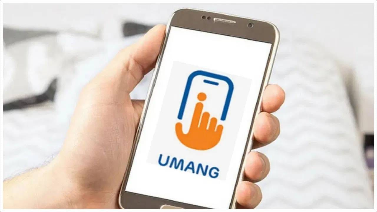 उमंग अ‍ॅप हे एक मोबाइल अ‍ॅप आहे जे केंद्र आणि राज्य सरकारच्या विविध सेवा एकाच प्लॅटफॉर्मवर प्रदान करते. उमंग अ‍ॅपच्या मदतीने तुम्ही पॅन कार्ड, पासपोर्ट, पेट्रोल बुकिंग, ड्रायव्हिंग लायसन्स, ट्रेन तिकीट बुकिंग इत्यादी अनेक कामे करू शकता.