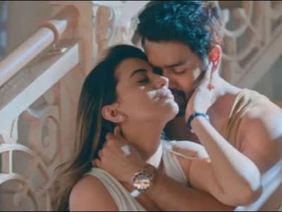 भारतातील 6 सर्वात बोल्ड चित्रपट; ज्यांना सेन्सर बोर्डानं देशात केलं बॅन, तिसऱ्या चित्रपटाचं चारचौघात नाव घेतानाही वाटते लाज