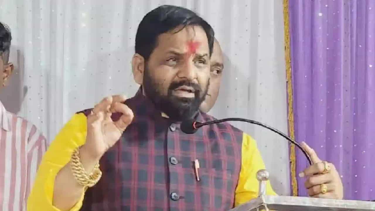 राजन साळवींनंतर आता ठाकरे गटाचे आणखी दोन बडे नेते शिंदेंच्या गळाला? गोगावलेंचा मोठा गौप्यस्फोट