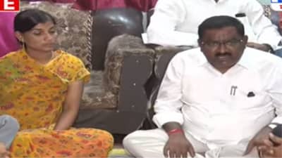 महादेव मुंडेंची हत्या कोणी केली? परळीत जाऊन सुरेश धस थेट बोलले, गंभीर आरोप