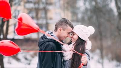 जगातील विविध देशांमध्ये कसा साजरा केला जातो व्हॅलेंटाईन डे? जाणून घ्या