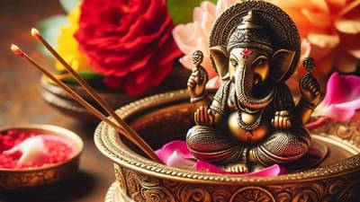 Vinayak Chaturthi 2025: विनायक चतुर्थीच्या दिवशी या मंत्रांचा जप केल्यास घरात नांदेल सुख शांती....
