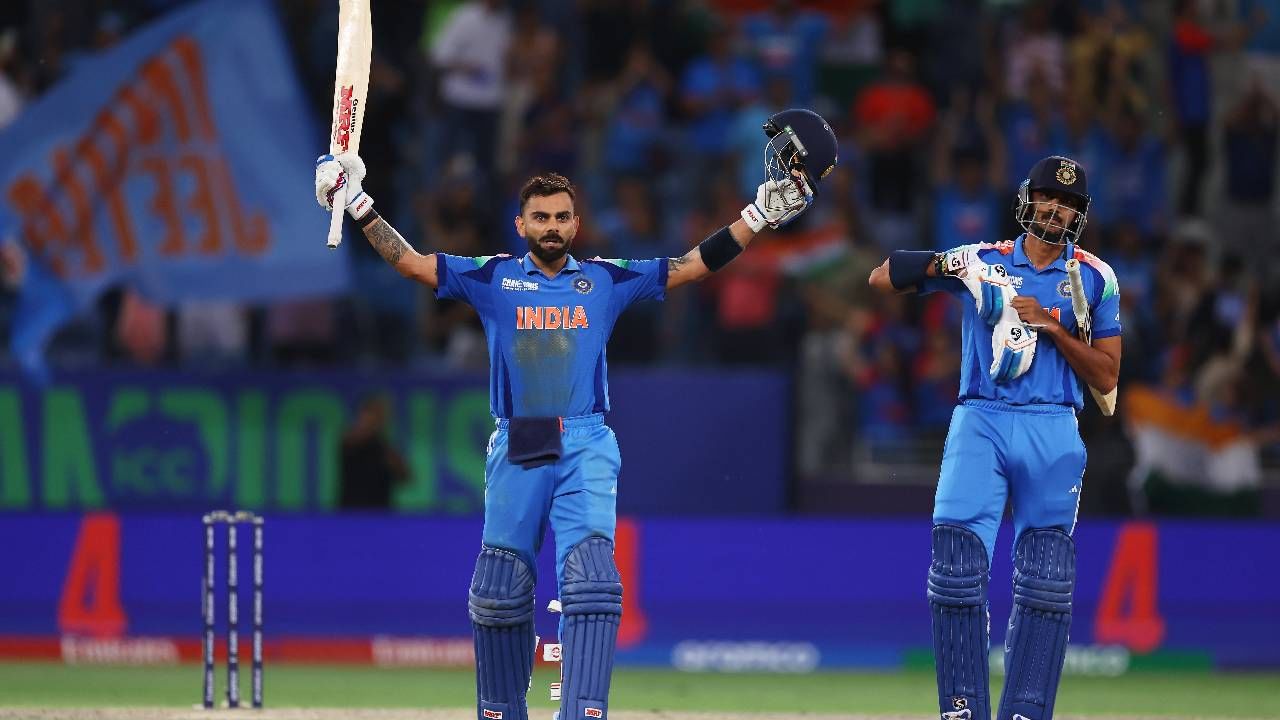 विराट कोहलीने मोडला बीसीसीआयचा नियम? 'त्या' फोटोमुळे रंगली चर्चा