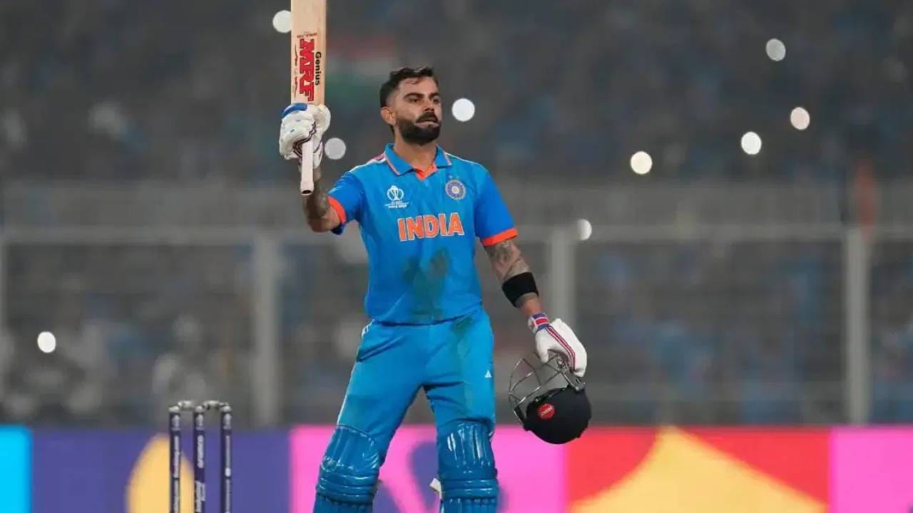  दुसरीकडे, विराट कोहलीने महेंद्रसिंह धोनीची बरोबरी साधली आहे. त्याच्या नावावरही 14 स्पर्धा झाल्या आहेत. युवराज सिंगने त्याच्या कारकिर्दीत 14 मर्यादित षटकांच्या आयसीसी स्पर्धा देखील खेळल्या. 