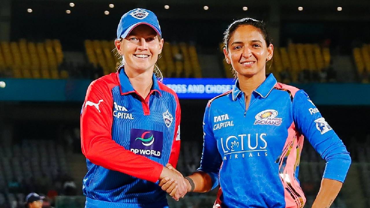 WPL 2025, MI vs DC : गुणतालिकेत टॉपला राहण्यासाठी मुंबई आणि दिल्लीत लढत, नाणेफेकीचा कौल लागताच...