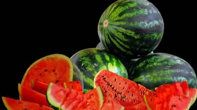 Fruits Sweetness Identification: खरबूज, टरबूज आणि डाळिंब गोड आहे की नाही कसे ओळखावेत जाणून घ्या?