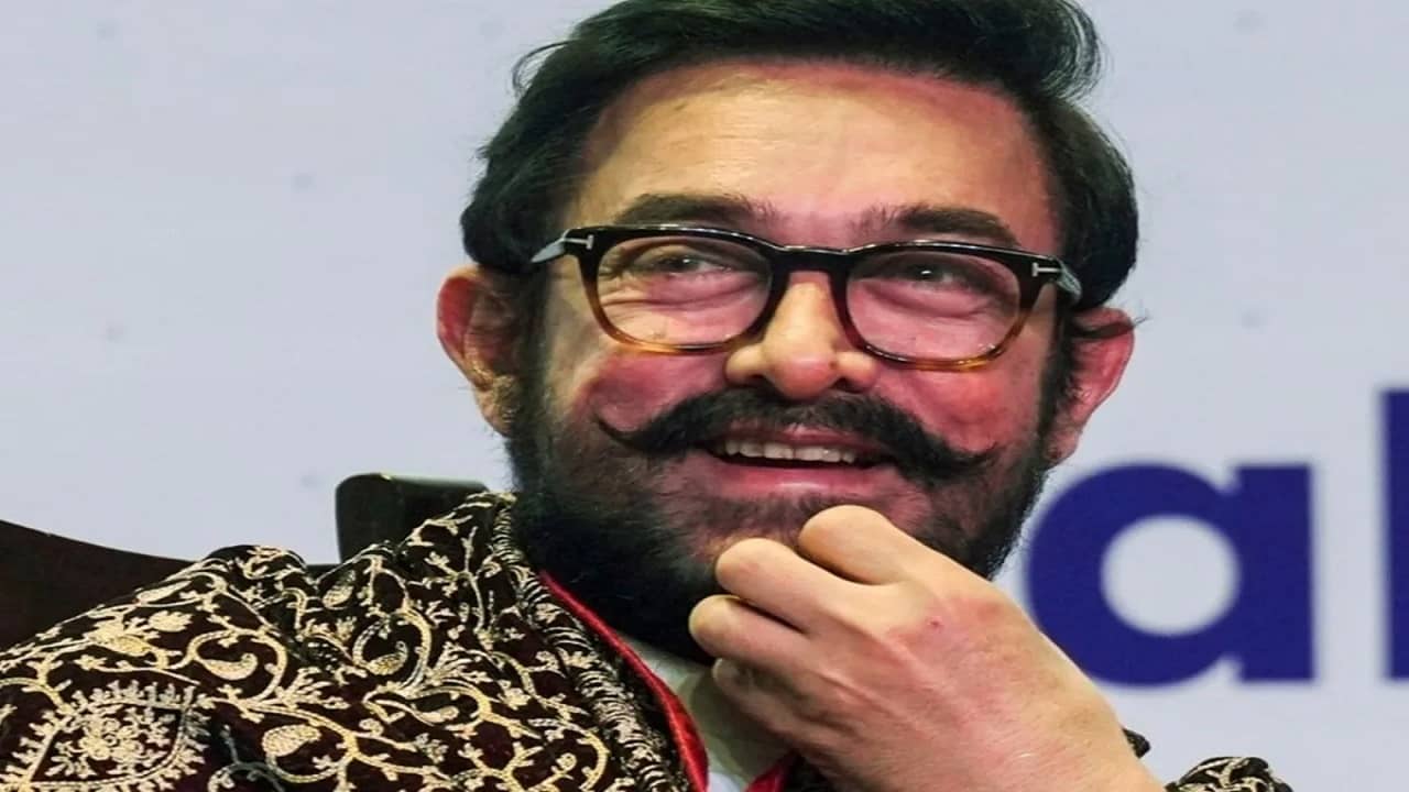 दुसऱ्या घटस्फोटानंतर आमिर खानच्या आयुष्यात नव्या मुलीची एन्ट्री, कुटुंबाचीही घेतली भेट