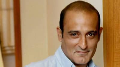 छावामध्ये औरंगजेब साकारणाऱ्या अक्षय खन्नाने अद्याप लग्न का केलं नाही? कारण वाचून थक्क व्हाल!