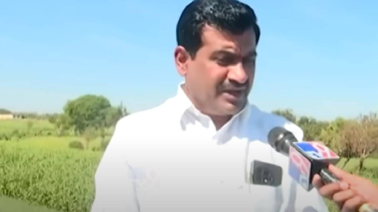 असंख्य आरोपांनी घेरलं... बालाजी तांदळे अखेर मीडियासमोर; पहिली प्रतिक्रिया काय? असंख्य आरोपांनी घेरलं... बालाजी तांदळे अखेर मीडियासमोर; पहिली प्रतिक्रिया काय?