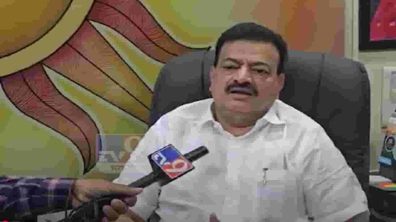 Bhaskar Jadhav Video : नाराजीच्या चर्चांनंतर भास्कर जाधव म्हणाले, 'मी स्प्ष्ट भूमिका घेणारा माणूस पण ही वस्तुस्थिती...'