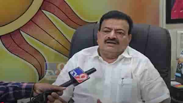 Bhaskar Jadhav Video : भास्कर जाधवांकडून खंत व्यक्त; म्हणाले, ‘क्षमतेप्रमाणे मला काम…’,ठाकरेंच्या शिवसेनेचे कोकणातील एकमेव आमदार नाराज?