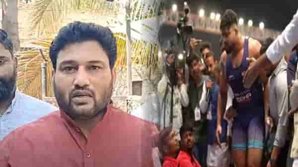 Chandrahar Patil Video : ‘शिवराज राक्षेने पंचांना गोळ्या घालायला…’, पैलवान चंद्रहार पाटलांचं खळबळजनक वक्तव्य