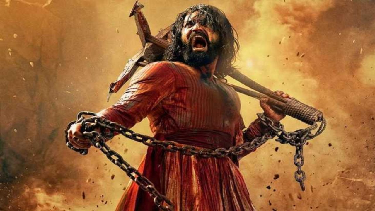 Chhaava : गैरों में कहां दम था… औरंगजेबाआधी हे 4 जण होते छत्रपती संभाजी महाराजांच्या वाईटावर Chhaava : गैरों में कहां दम था… औरंगजेबाआधी हे 4 जण होते छत्रपती संभाजी महाराजांच्या वाईटावर