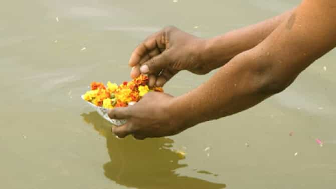 पितृदोषापासून मुक्त व्हायचे असेल तर माघ पौर्णिमेच्या दिवशी करा हे उपाय