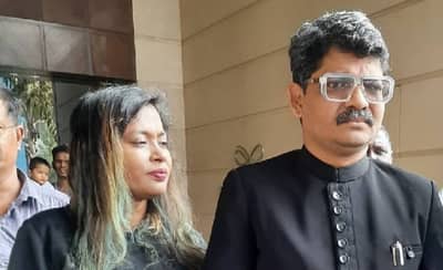 एसटीचा तो अधिकारी ठाकरेंच्या प्रेमातला आहे, त्याला अटक करा, सदावर्ते यांनी केली मागणी