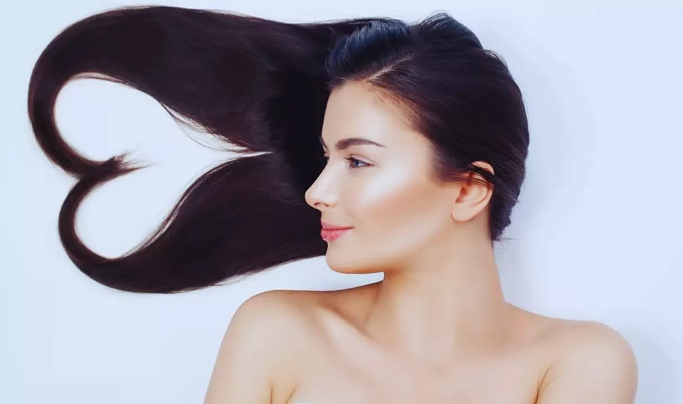 हेअर वॉशशी संबंधित ‘या’ चुका कधीही करु नका, तज्ज्ञांचा सल्ला जाणून घ्या