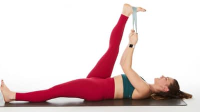 वयाच्या चाळीशीत दिसाल चिरतरुण, फक्त 10 मिनिट ‘हे’ काम करा