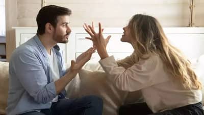 नवरा कचाकचा भांडतोय?‘या’ 5 गोष्टींमुळे तो चिडतोय, कारण तर समजून घ्या