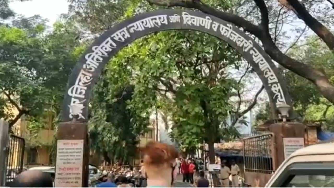बलात्काराचा आरोप करून मिळवले 1 लाख, नंतर तिने साक्षच फिरवली, अखेर..