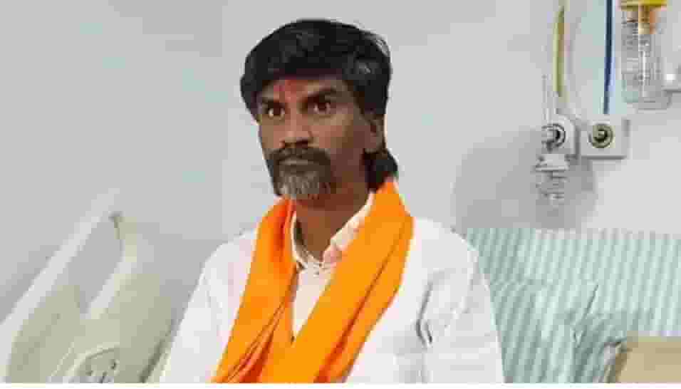 Manoj Jarange Patil : 'त्या' व्हिडिओवरील खुलाशाने जरांगे पाटील संतापले, पाहा खास मुलाखत Manoj Jarange Patil : 'त्या' व्हिडिओवरील खुलाशाने जरांगे पाटील संतापले, पाहा खास मुलाखत