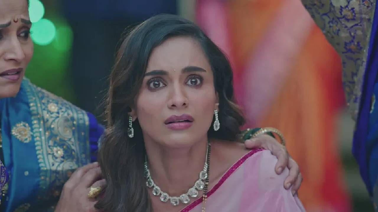 छोट्या पडद्यावरील मालिकांना प्रेक्षकांकडून भरभरून प्रेम मिळतं. या मालिकेतील कलाकार सोशल मीडियावरही लोकप्रिय असतात. मात्र टीआरपीच्या शर्यतीत काही मालिकांना तग धरून राहणं शक्य होत नाही. म्हणून या मालिकांना आपला गाशा गुंडाळावा लागतो. 
