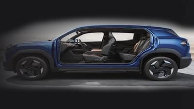 Maruti ची ‘ही’ इलेक्ट्रिक कार सिंगल चार्जमध्ये 500 किमी पेक्षा जास्त धावते, जाणून घ्या