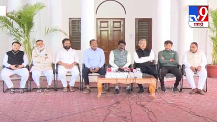 'कुणी तरी पुडी सोडली पण आम्ही 100 टक्के...', उद्धव ठाकरे यांच्या 9 खासदारांची दिल्लीत मोठी कबुली 'कुणी तरी पुडी सोडली पण आम्ही 100 टक्के...', उद्धव ठाकरे यांच्या 9 खासदारांची दिल्लीत मोठी कबुली