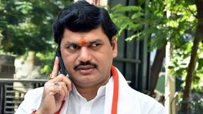 धनंजय मुंडे यांना बेल्स पाल्सी आजाराचे निदान, Bell palsy आजार नेमका काय?