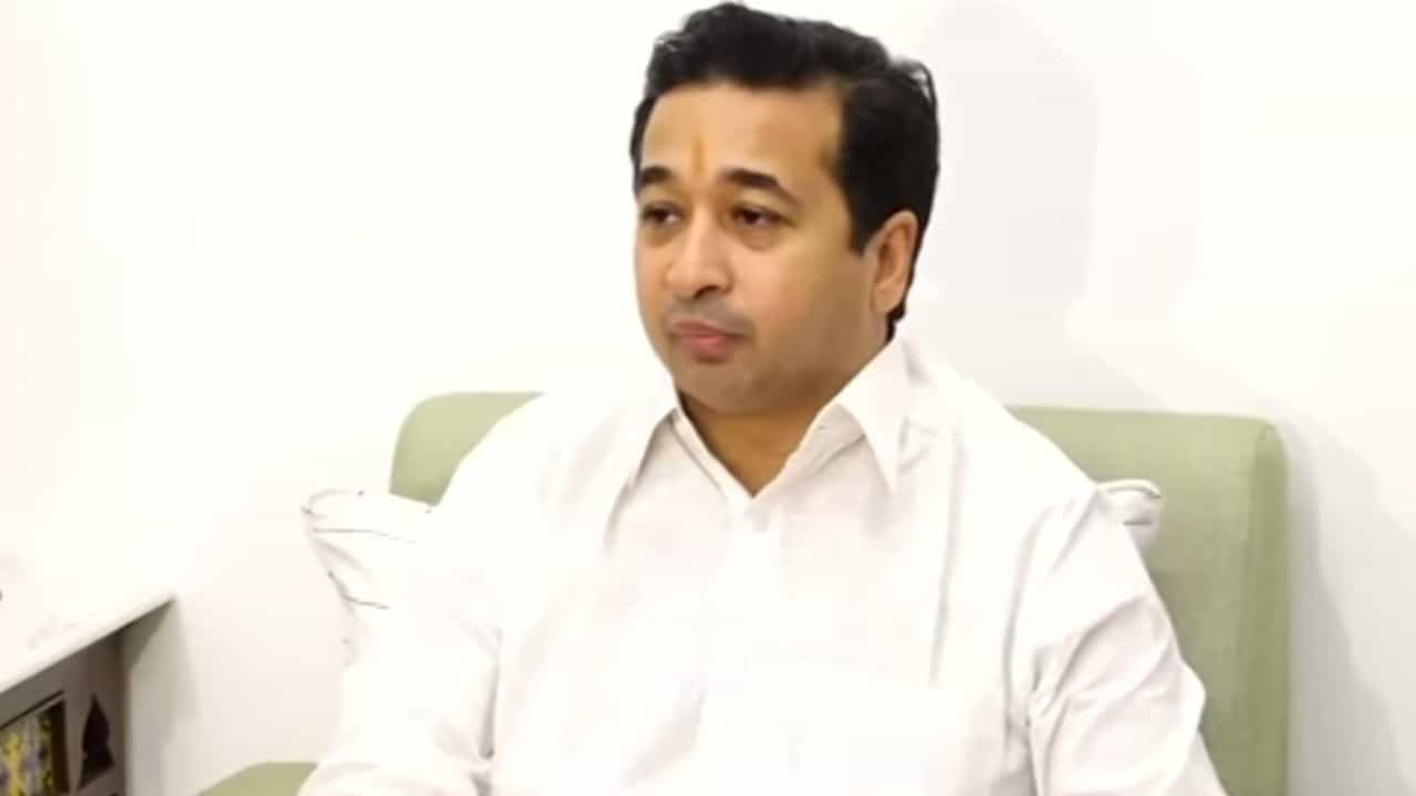 Nitesh Rane Video :  इतिहास शिकून घ्या... अजितदादांचा नितेश राणेंना सल्ला;. मुस्लिमांबद्दलच्या विधानावरून फटकारलं