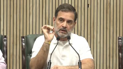 आम्ही निवडणूक आयोगावर आरोप करत नाही, आम्हाला..., राहुल गांधींकडून फक्त एकाच गोष्टीची मागणी