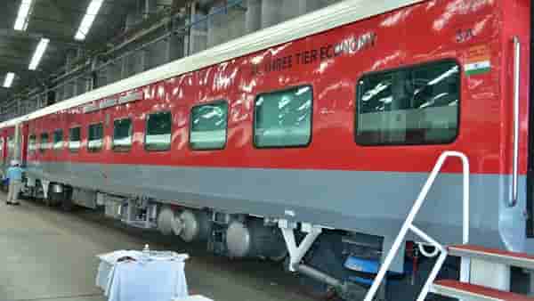रेल्वेत थर्ड AC झालाय स्लीपर क्लास? कारण आले समोर, रेल्वेचा निर्णय असा की...