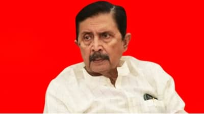 माझं डोकं चालतंय तोपर्यंत तुम्ही...खुर्चीत बसून संपवेन... रामराजे निंबाळकर यांचा कुणाला इशारा?