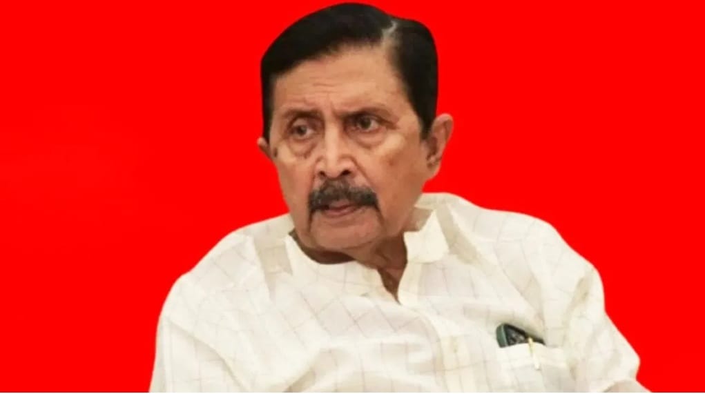 माझं डोकं चालतंय तोपर्यंत तुम्ही...खुर्चीत बसून संपवेन... रामराजे निंबाळकर यांचा कुणाला इशारा?