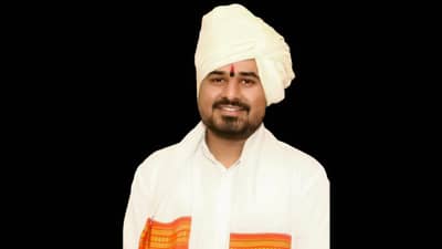 संत तुकाराम महाराजांचे 11 वे वंशज शिरीष महाराज मोरे यांनी उचललं टोकाचं पाऊल, चिठ्ठी सापडली