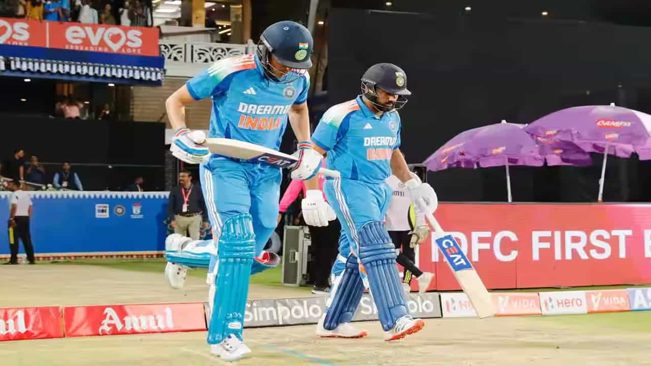 IND vs ENG : इंग्लंडने टॉस जिंकला, कॅप्टन रोहित शर्माच्या मनासारखं झालं, टीम इंडियाची बॅटिंग, प्लेइंग ईलेव्हनमध्ये कोण?