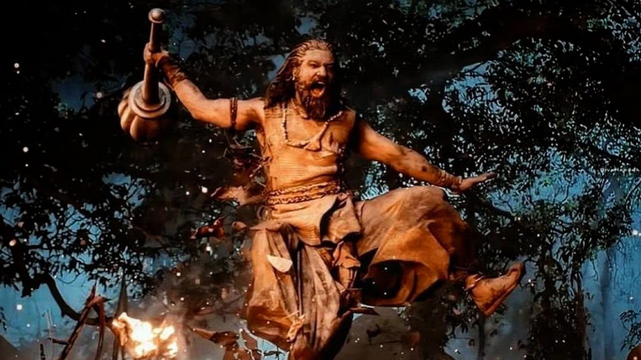 छत्रपती शिवाजी महाराजांप्रमाणेच छत्रपती संभाजी महाराज महान योद्धा होते.