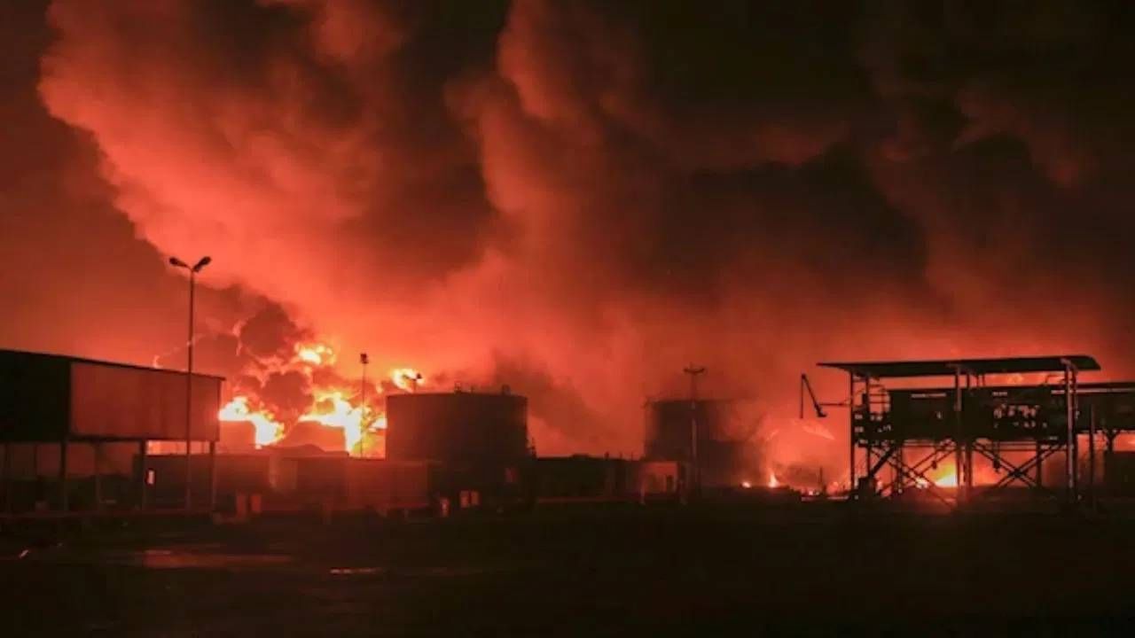 Air Strike : राष्ट्राध्यक्ष झाल्यानंतर ट्रम्प यांची पहिली मिलिट्री Action, या देशावर थेट एअर स्ट्राइक