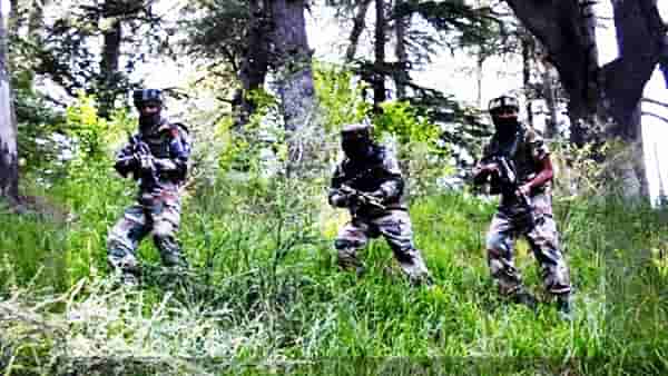 छत्तीसगडमध्ये 16 माओवाद्यांना कंठस्नान; सीआरपीएफ आणि नक्षलवाद्यांत पुन्हा धुमश्चक्री, जंगलात सकाळपासून मोठी चकमक