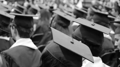 पदव्यांचे महत्व का होऊ लागले कमी, 83% इंजिनियरिंग पदवीधर बेरोजगार, कंपन्यांचा भर कशावर?