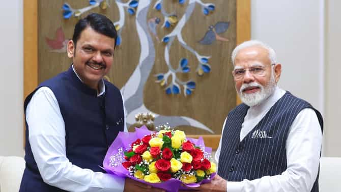 मुख्यमंत्री दिल्ली दौऱ्यावर, पंतप्रधानांसोबत महत्त्वाची बैठक, विविध विकास कामांवर चर्चा