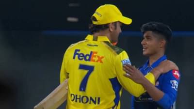 IPL 2025 : चेन्नई सुपर किंग्सला अडचणीत आणणाऱ्या विघ्नेश पुथूरला धोनीने काय सांगितलं? सगळं काही झालं उघड