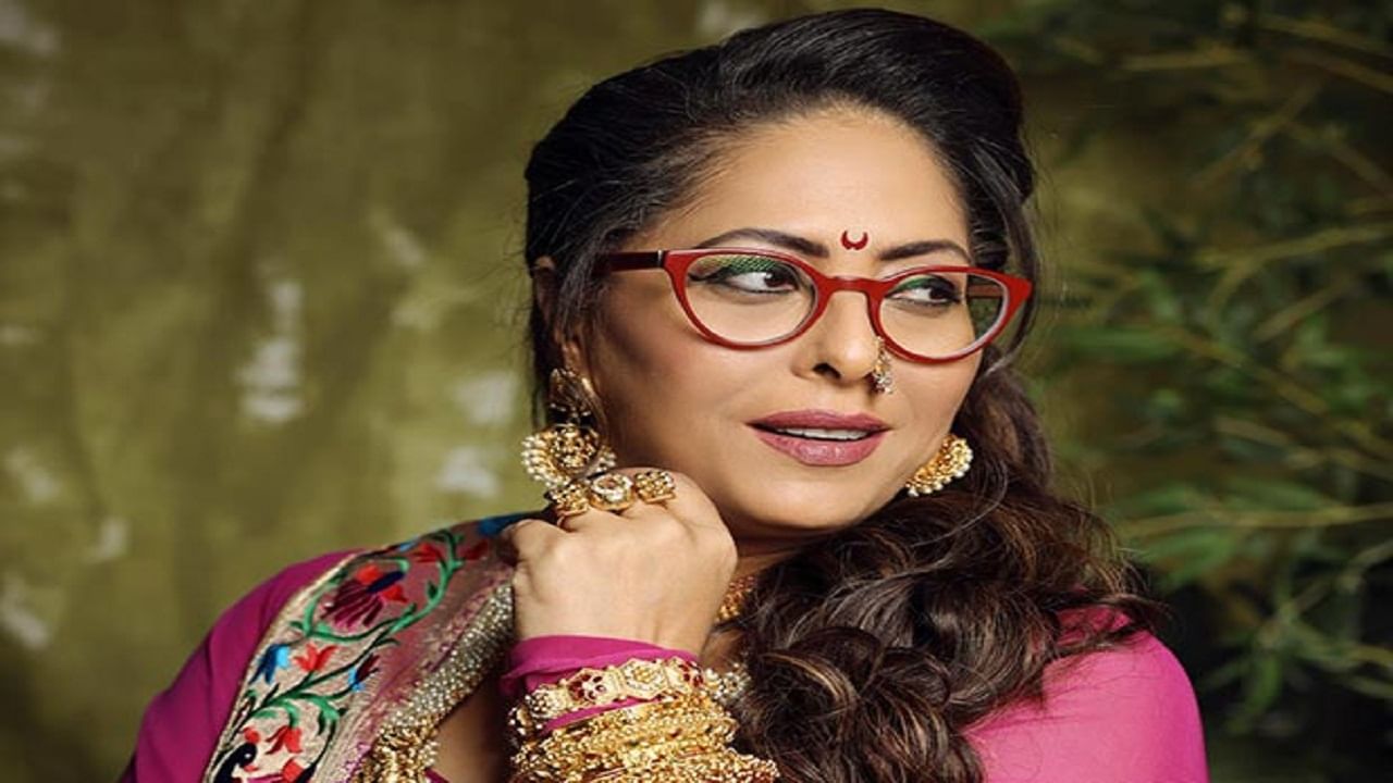 Ex ला केलेली मारहाण, वयाच्या 51 व्या अविवाहित गीता म्हणाली, 'शारीरिकदृष्ट्या समाधानी...'