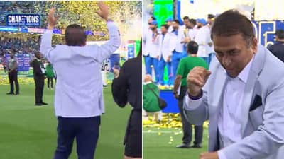 ७५ वर्षांच्या गावस्करांमधील लहान मुलं जागं झालं! भरमैदानात नाचून साजरा केला आनंद