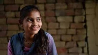 लाडक्या बहिणीनंतर मुलींसाठी सरकारची मोठी घोषणा, 14 वर्षांपर्यंत मुलींना मोफत मिळणार ही गोष्ट