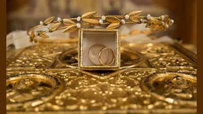 Gold Silver Rate Today 25 March 2025 : ग्राहकांसाठी आनंदवार्ता, सोने आणि चांदीत पडझड सुरूच, किंमत तरी काय?